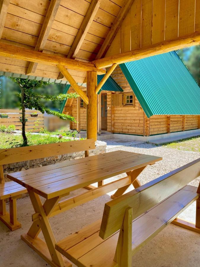 The Pine Forest Cottage ชาเบลียค ภายนอก รูปภาพ